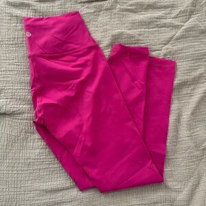 Lululemon Wunder Train HR Tight 25” size 6